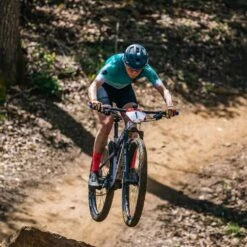 Juliana, Wilder 1 R TR-Kit Damen MTB 2022 -Fahrräder Geschaft a2188d5f efd9 45e4 a4d3 8a754725dfec my22 wilder pdp action 3