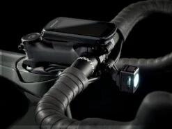 TREK Émonda SL 6 Disc 2022 -Fahrräder Geschaft emondasl6disc 21 32561 a accessory1