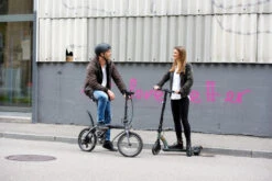 Micro E-Bike 16 Zoll Inklusive LED-Set -Fahrräder Geschaft micro e bike lifestyle 1